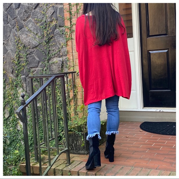 OVERSIZED LOOSE FIT HOLIDAY RED KNIT SWEATER - Picture 4 of 7